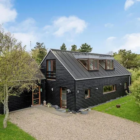 Gorgeous In With Kitchen Holiday home Fano